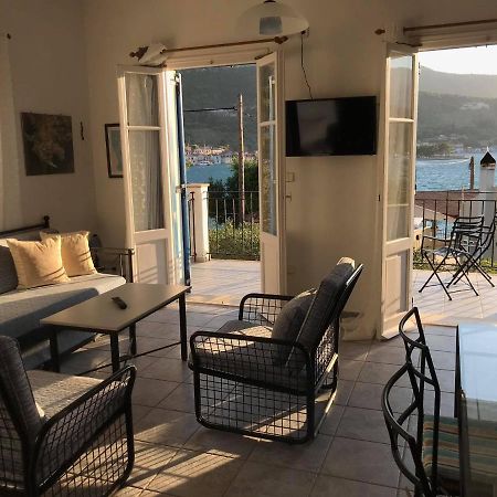 Dioskouroi I Aparthotel Vathy  Exterior photo